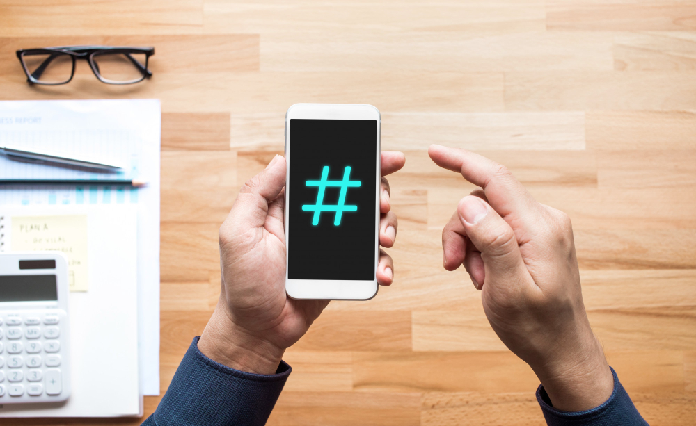 Mărește-ți vizibilitatea online cu hashtag-uri corecte